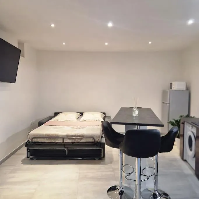 Apartamento Vieille-Ville De Nice 2 Pieces Proche Mer